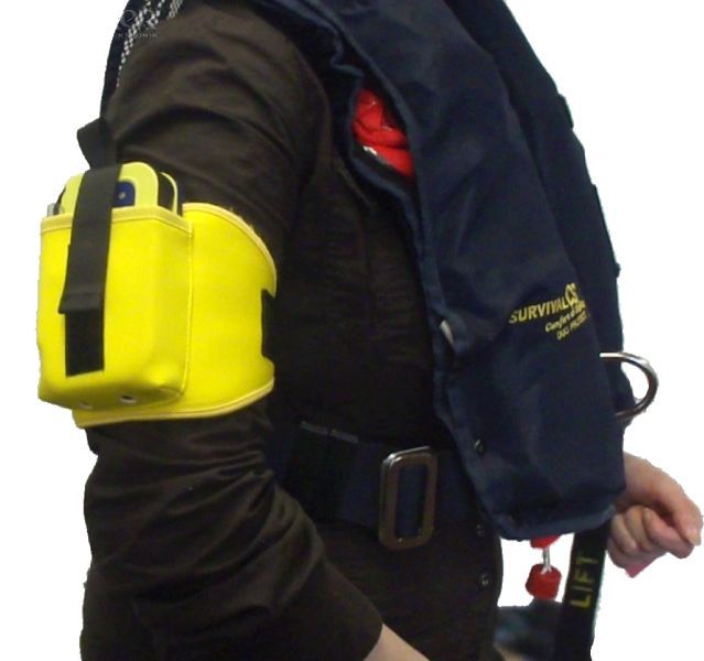 WEATHERDOCK - B066 Oberarmtasche für easyRESCUE