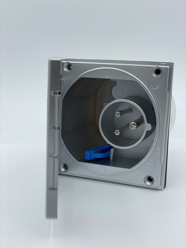 CEE - Landanschluss-Einspeisungsstecker 230V / 16A