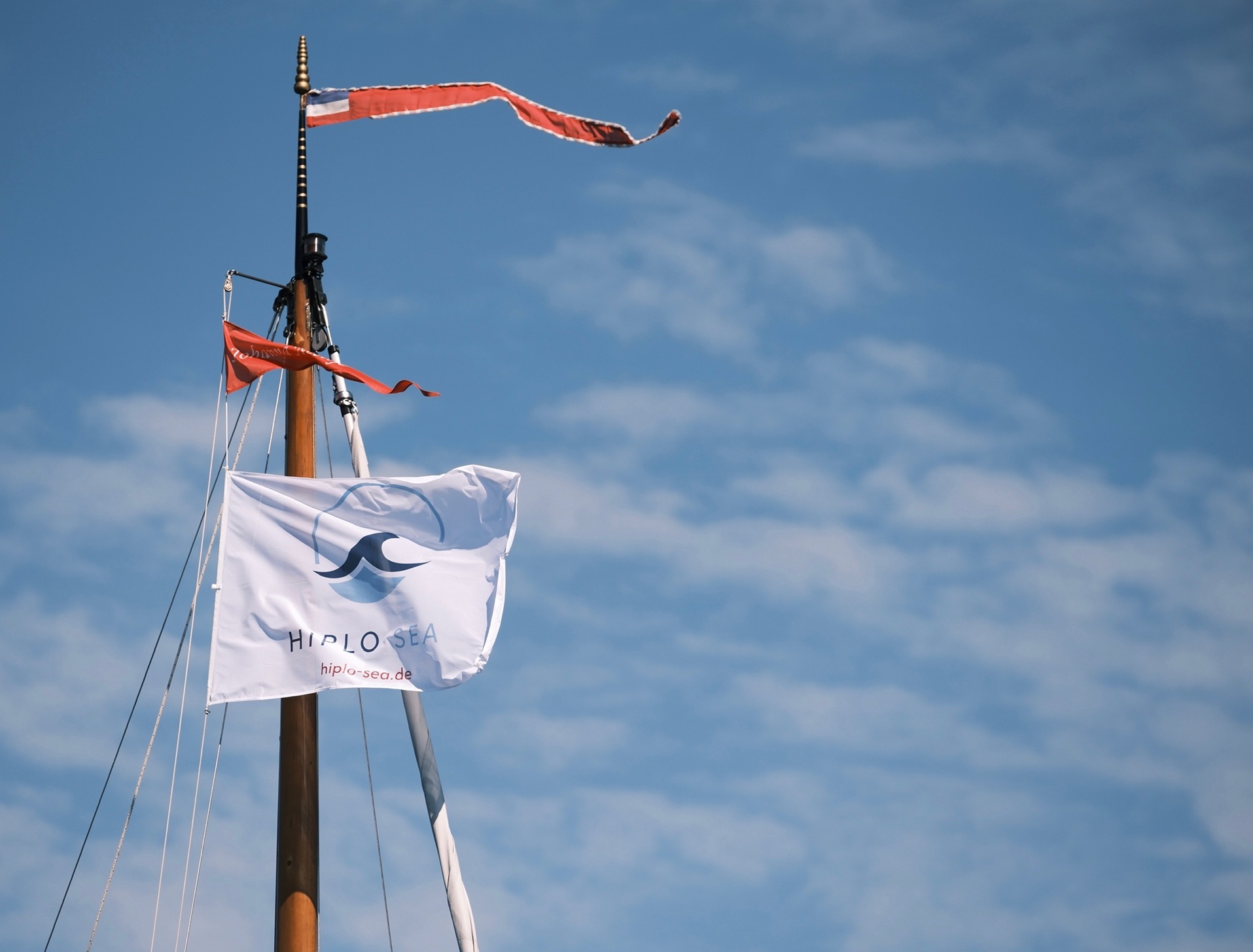 querformat_hiplo_sea_flagge_cropt3