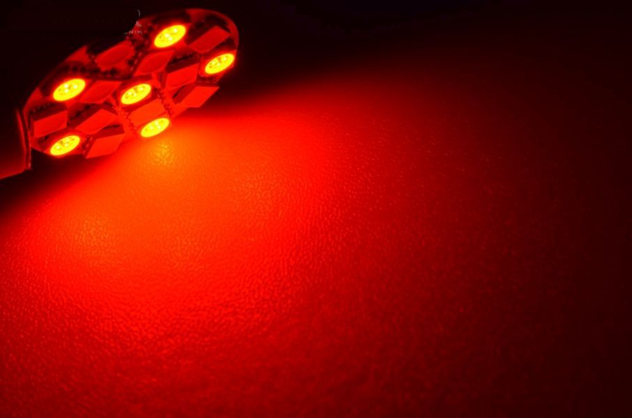 LED-Leuchtmittel mit 9 SMD - G4 Sockel - ROT/WEISS seitlich