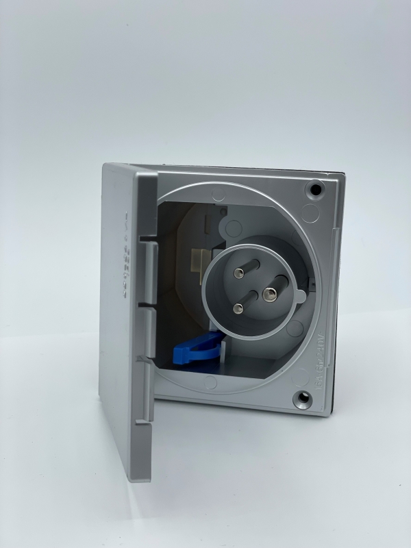 CEE - Landanschluss-Einspeisungsstecker 230V / 16A